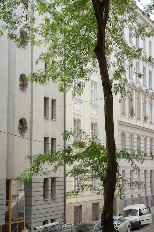 Christiano Apartments Naschmarkt Vienna